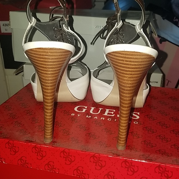 guess shOes with brown laces - Picture 3 of 5